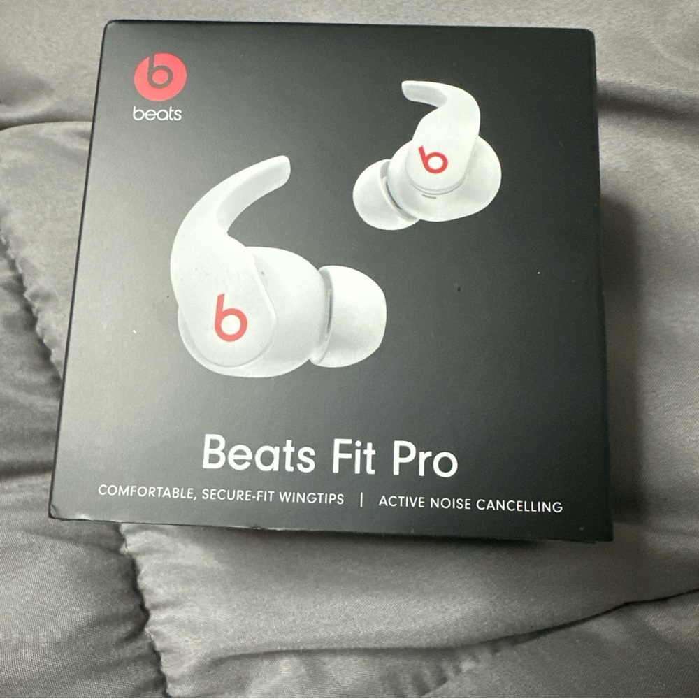 NEW IN BOX BEATS BY DRE beats fit pro ear buds PRICE IS FIRM
